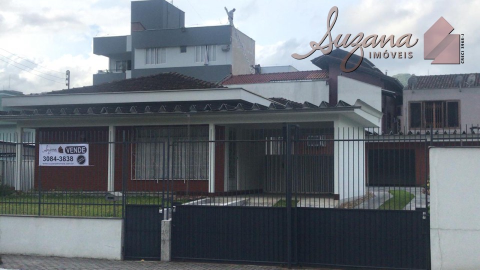 OPORTUNIDADE, IMÓVEL CENTRAL EXCELENTE PARA EMPREENDIMENTO COMERCIAL