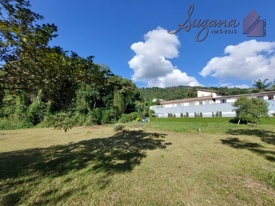 Terreno sem benfeitorias