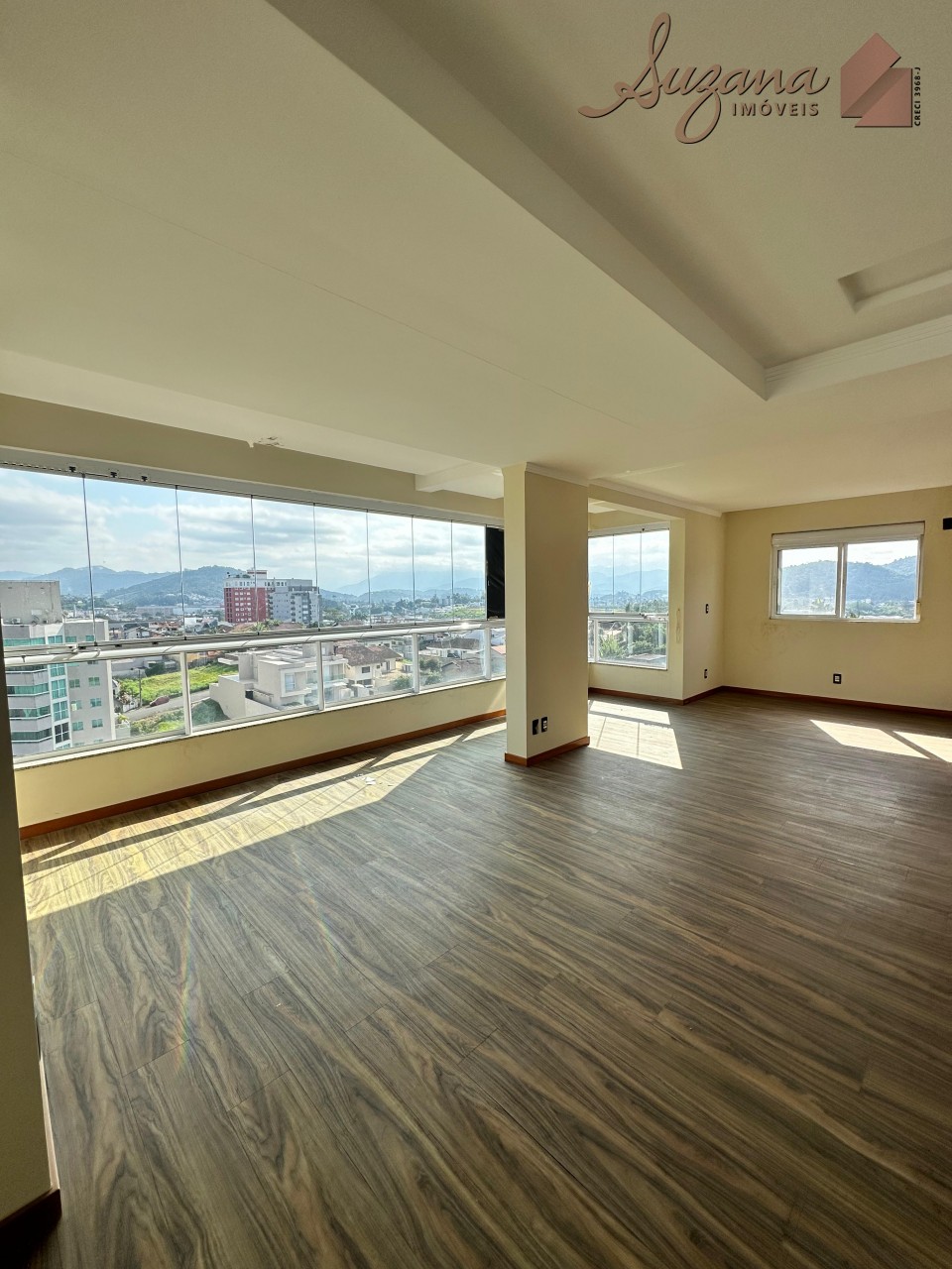 Cobertura Duplex - Ed. Roma