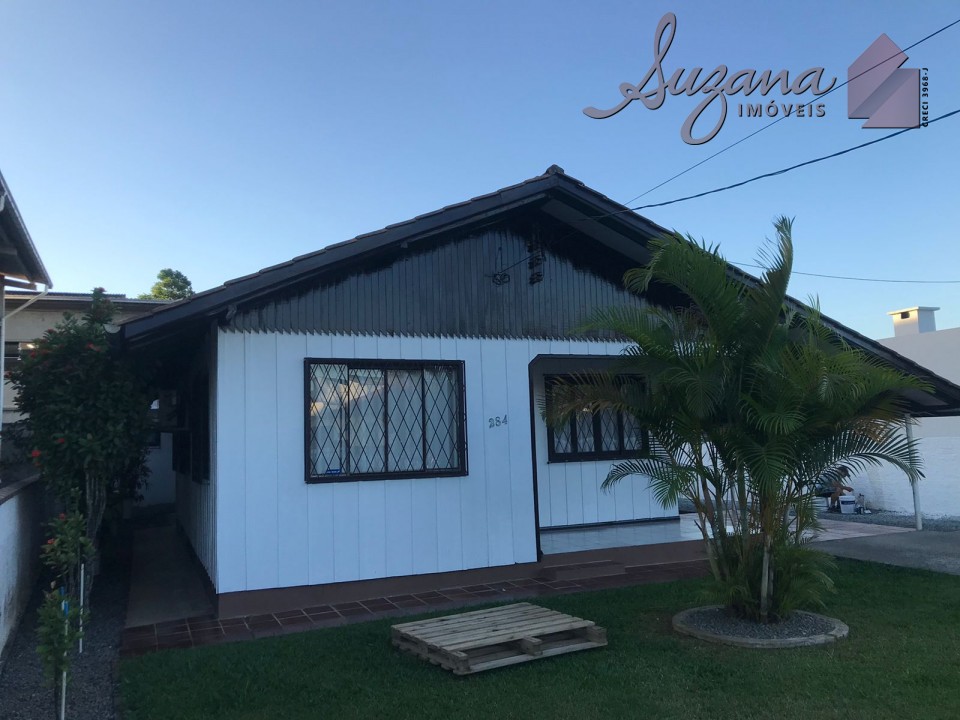 Casa de Madeira Mista