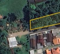 Terreno com 1.070m²