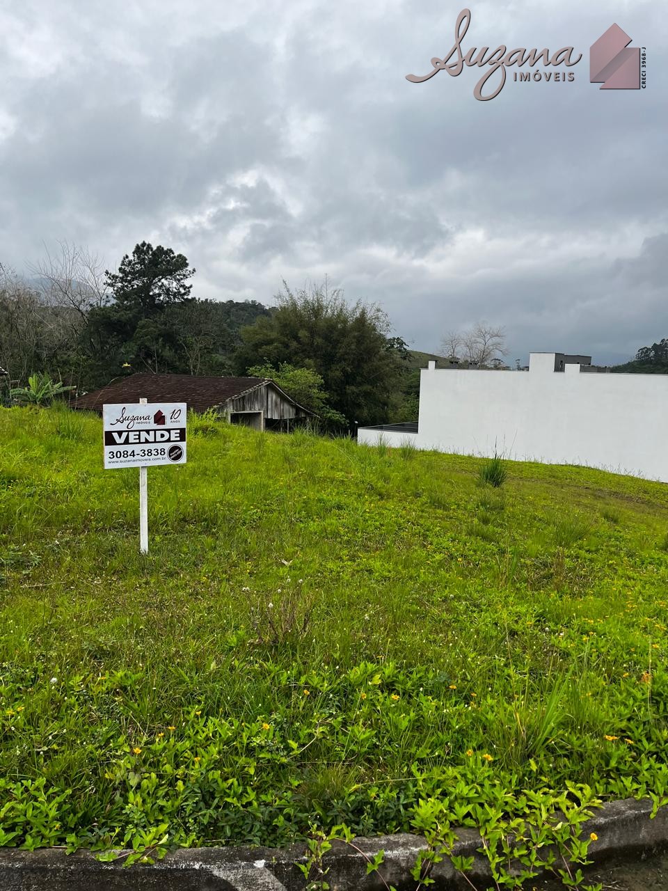 Terreno plano com 675,16m²