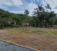 Terreno com 300m²