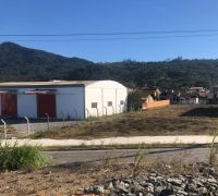Terreno sem benfeitorias