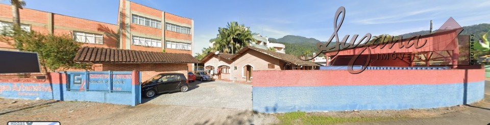 Terreno com 853,20m²