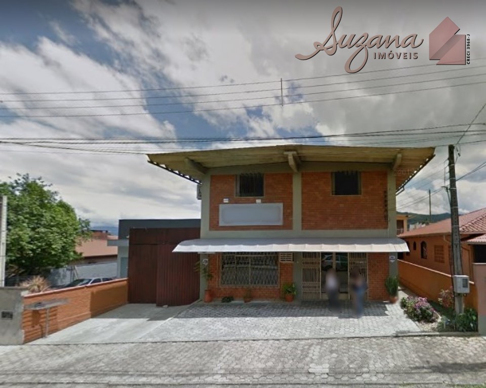 Galpão com 491,85m²