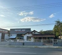 Terreno com 915m²
