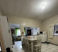 Terreno com 915m²