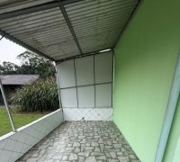 Sobrado Comercial com Casas Residenciais 